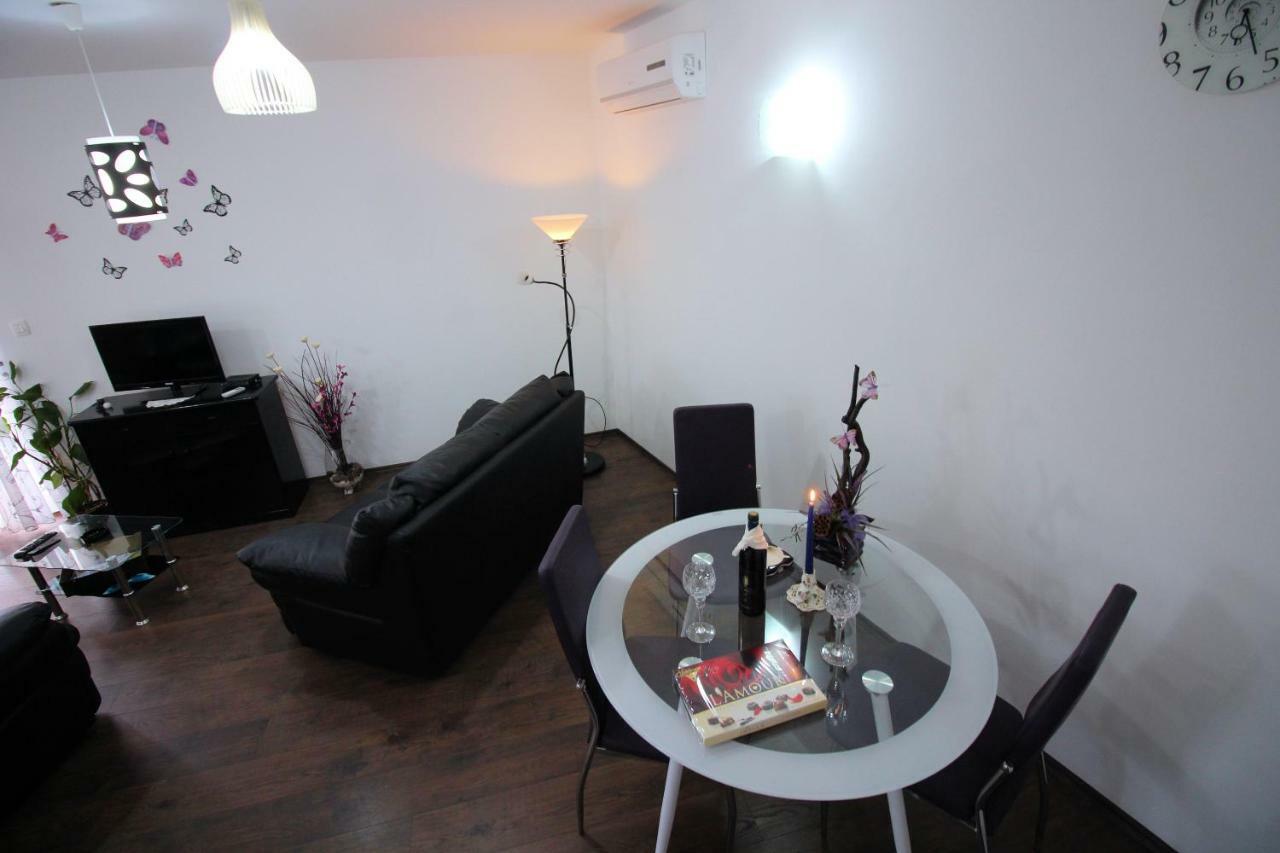 Apartmani Irena 诺维·维诺多尔斯基 外观 照片