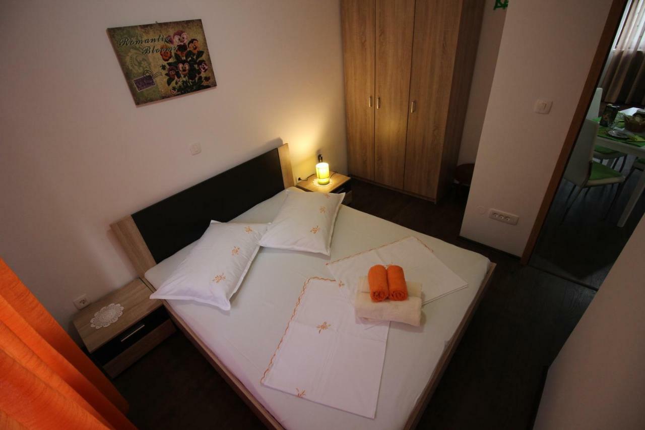Apartmani Irena 诺维·维诺多尔斯基 外观 照片