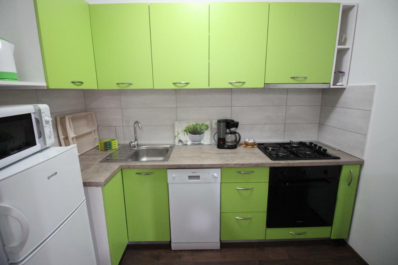Apartmani Irena 诺维·维诺多尔斯基 外观 照片